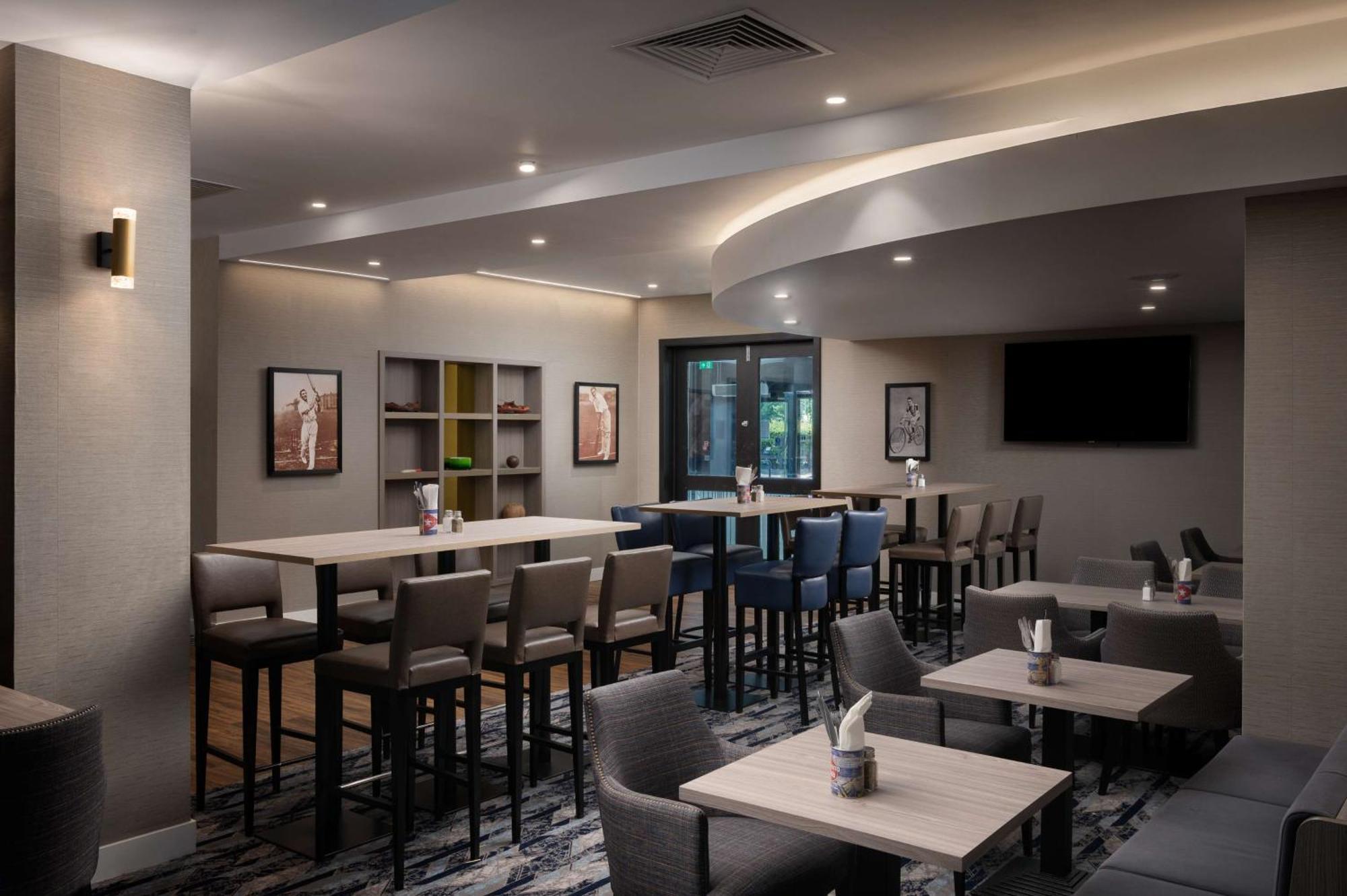 Hilton Garden Inn Columbus Airport Eksteriør bilde